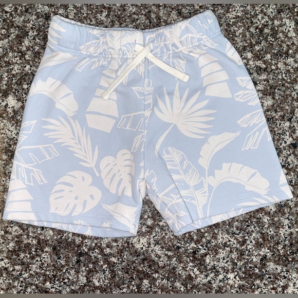 H&M Kids Shorts 🌴 - Picture 1 of 2